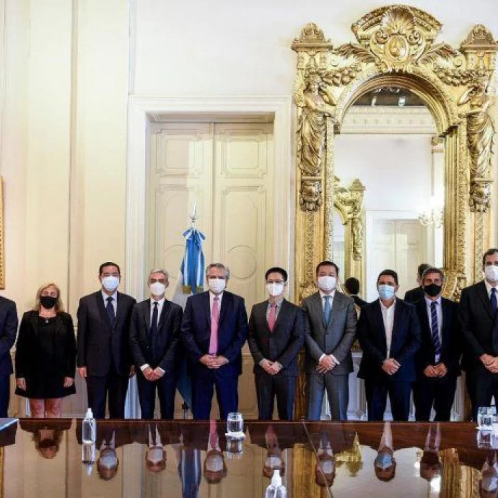 Nación anunció préstamos chinos millonarios para transporte ferroviario