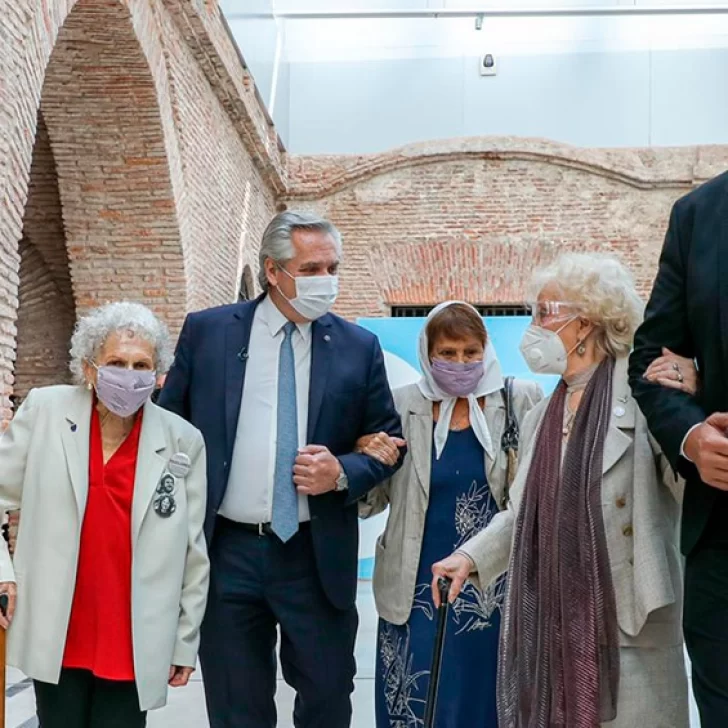 El Presidente destacó la lucha de Madres y Abuelas e instó a “mantener viva la memoria”