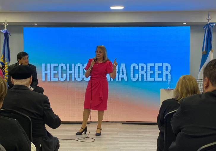 Alicia Kirchner presentó “Hechos para Crecer” en la Casa Santa Cruz: “Cuando hay ganas y fuerzas, la adversidad se vence”