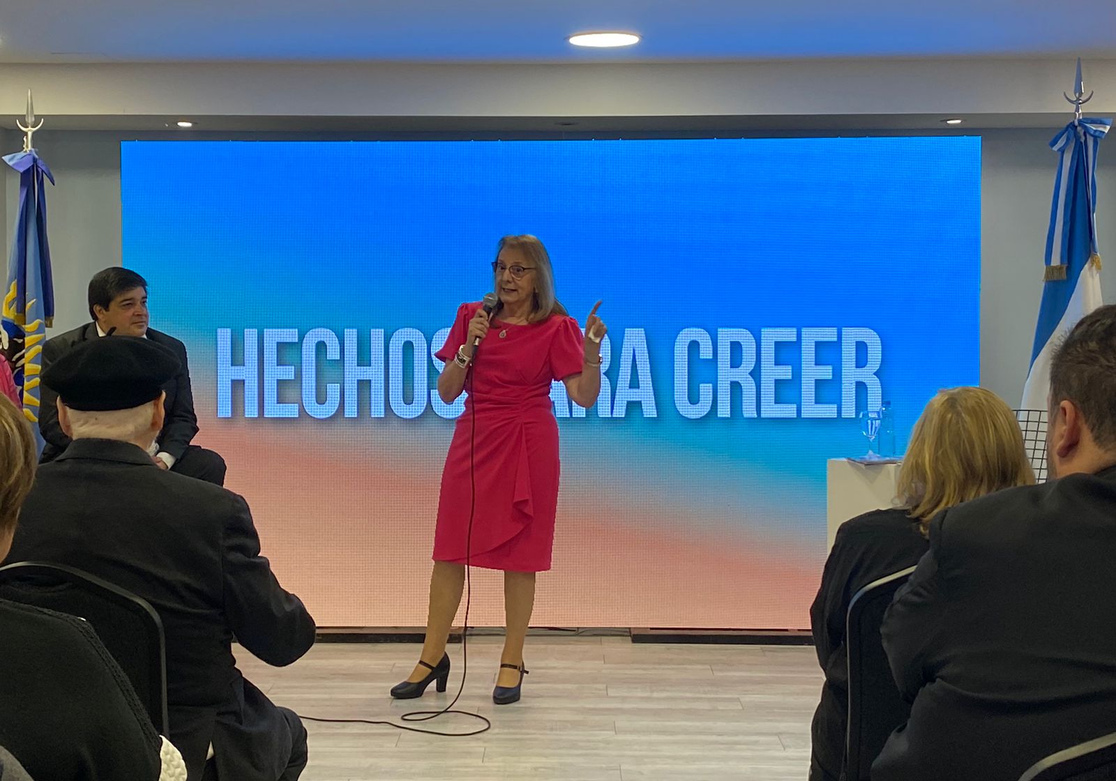 Alicia Kirchner presentó “Hechos para Crecer” en la Casa Santa Cruz: “Cuando hay ganas y fuerzas, la adversidad se vence”