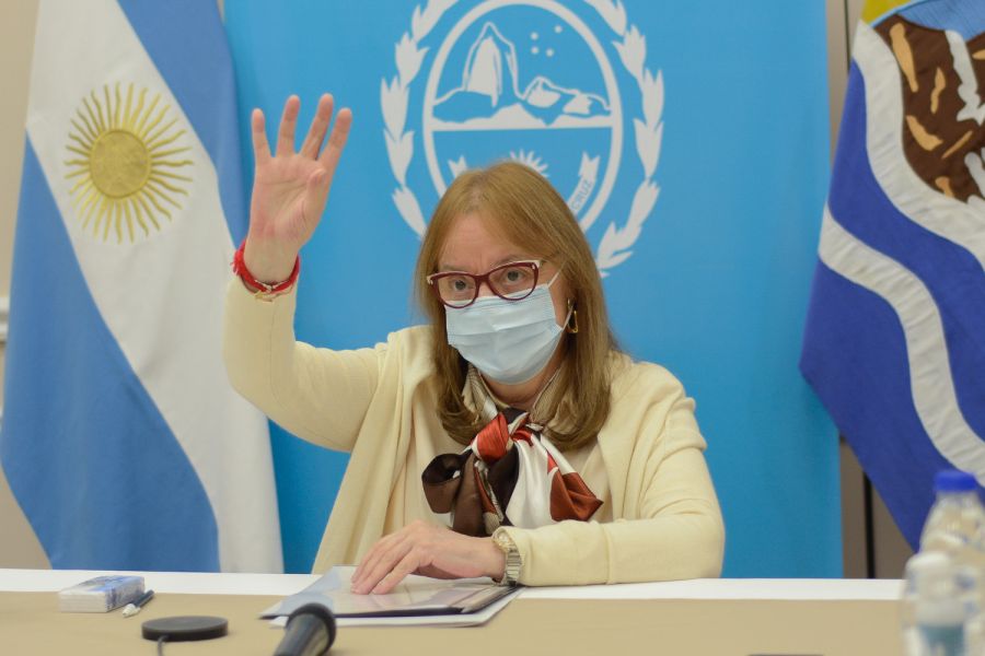 Alicia Kirchner apoyó al presidente por las agresiones en Chubut: “Mi solidaridad con las familias que perdieron todo”