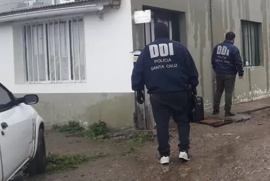 Allanaron la casa del acusado por el crimen del remisero “Pato” Alvarado