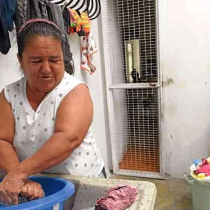 Amas de casa: afirman que en Argentina las tareas domésticas y de cuidados no remunerados aportan 15,9% del PIB