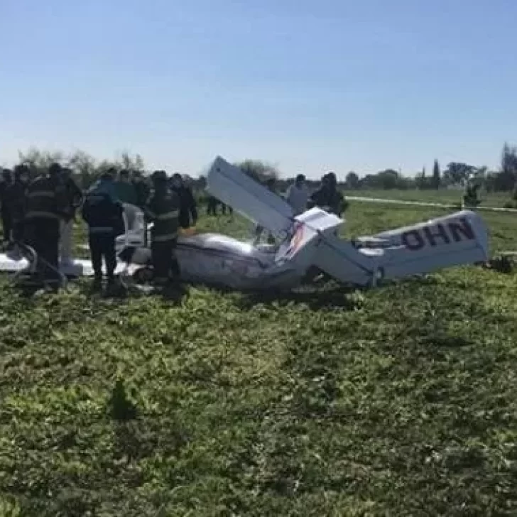 Un instructor de vuelo y su alumno murieron al caer una avioneta