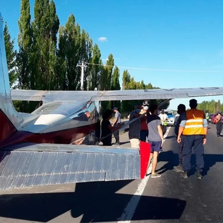 Una avioneta aterrizó de emergencia en plena ruta por un problema técnico