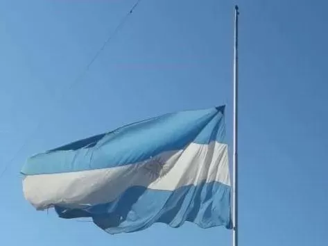 Qué significa que un país esté en “Duelo Nacional”