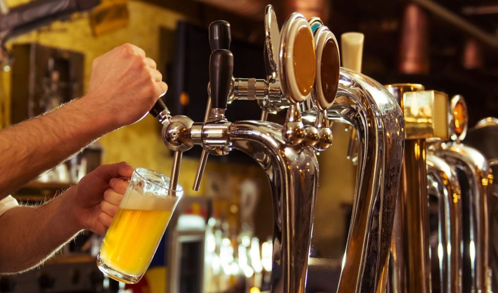 Nuevos horarios para bares y restaurantes en Comodoro Rivadavia Nuevos horarios para bares y restaurantes en Comodoro Rivadavia