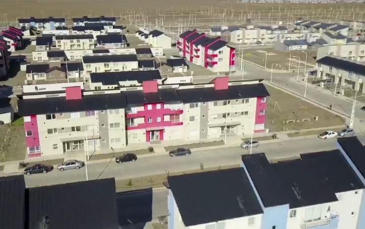 Entregaron 33 viviendas del Procrear a familias de Río Gallegos Entregaron 33 viviendas del Procrear a familias de Río Gallegos