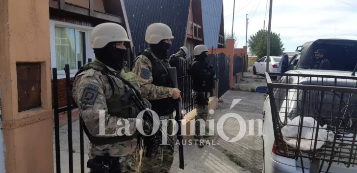 Secuestran arma de fuego en el Barrio Alpinas tras denuncia en la Comisaría de la Mujer