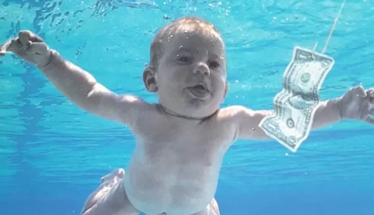 El bebé que aparece en la portada de “Nevermind” demandó a Nirvana por pornografía infantil