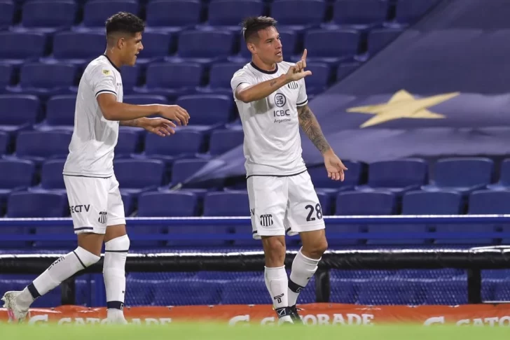 Boca perdió 1-2 con Talleres en los minutos finales