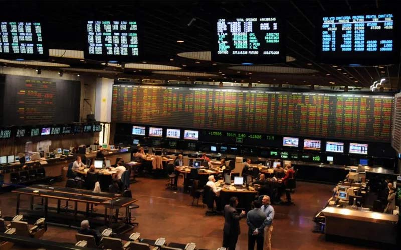 Impulsada por YPF, la bolsa subió 5,13% y las acciones argentinas en Wall Street avanzaron hasta 11,8%
