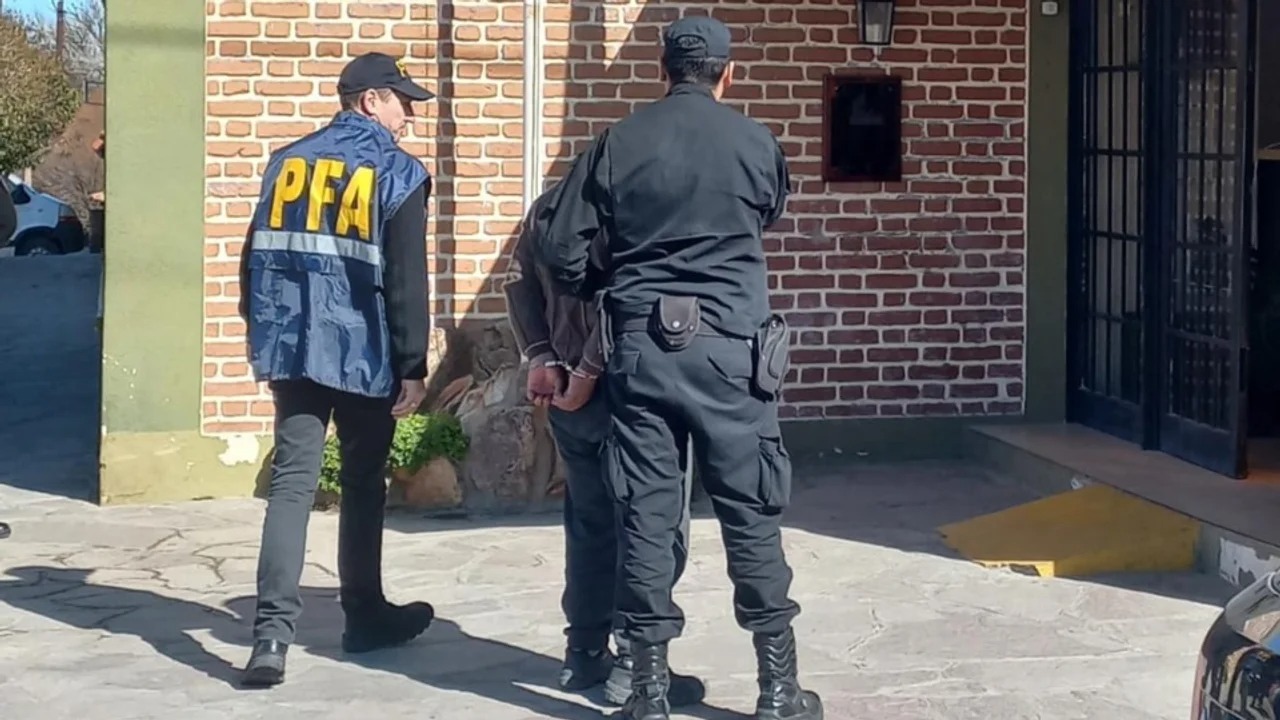 Detuvieron en Chubut a un hombre buscado por Interpol por brutal asesinato en Chile