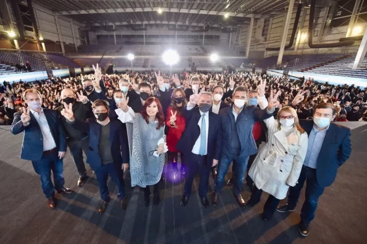 “Todos unidos triunfaremos”