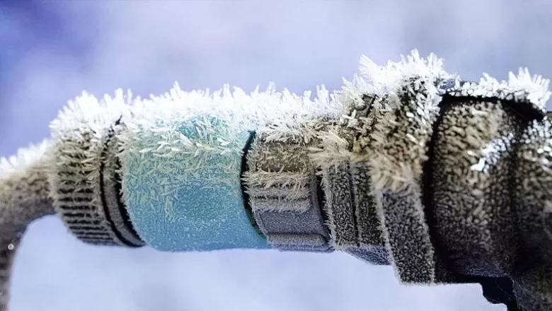 Frío polar: tips para evitar que se te congelen las cañerías de agua por las bajas temperaturas Frío polar: tips para evitar que se te congelen las cañerías de agua por las bajas temperaturas