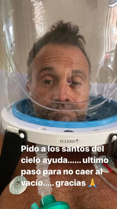 La selfie de Sergio Lapegüe: internado en terapia intensiva con casco de oxígeno