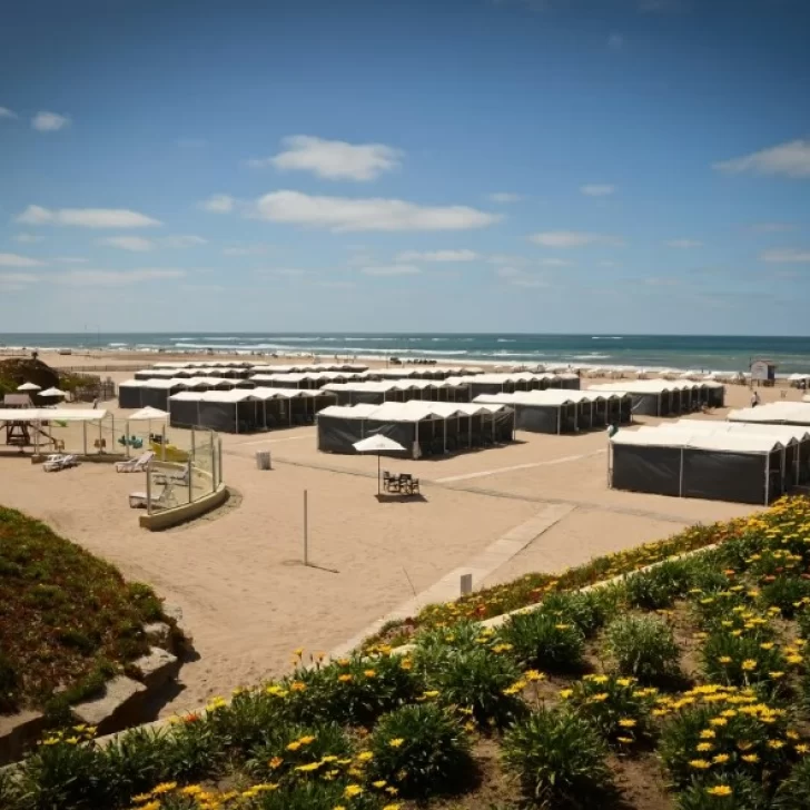 Verano 2024-2025: cuánto saldrá alquilar una carpa en Mar del Plata