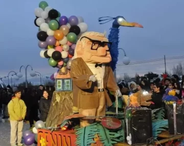 Inscripciones abiertas para el Desfile de Primavera 2025: cuánto ganará la mejor carroza de Río Gallegos Inscripciones abiertas para el Desfile de Primavera 2025: cuánto ganará la mejor carroza de Río Gallegos