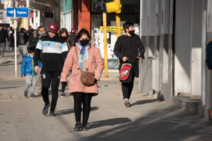 Peatonal ¿sí o no?: qué opinan los comerciantes y vecinos acerca de la avenida Kirchner