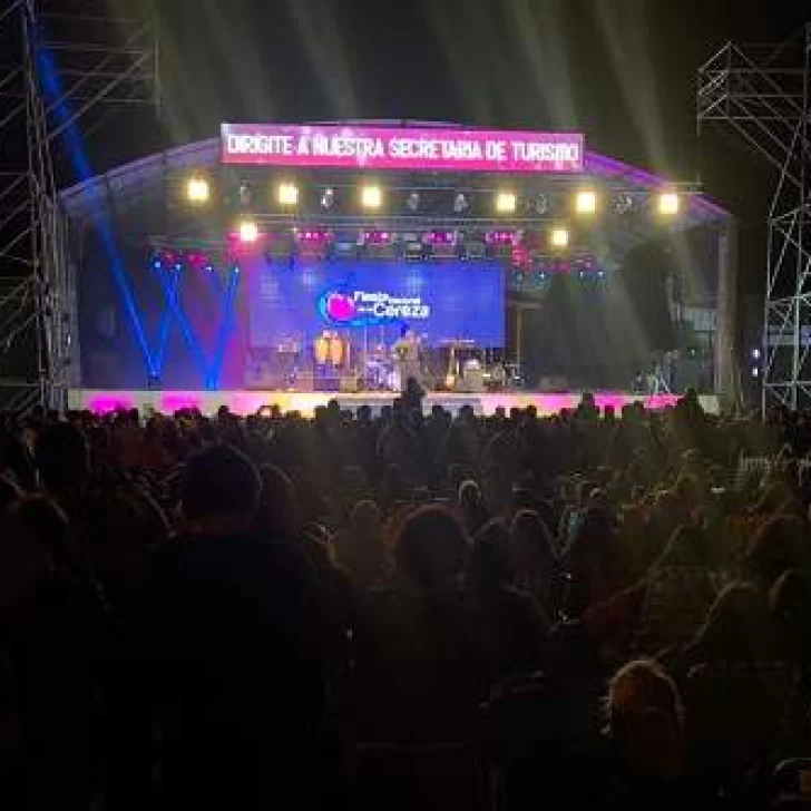 Más de 20 mil visitantes en la  Fiesta Nacional de la Cereza