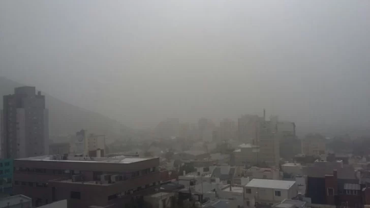 Rige alerta por fuertes vientos en Chubut