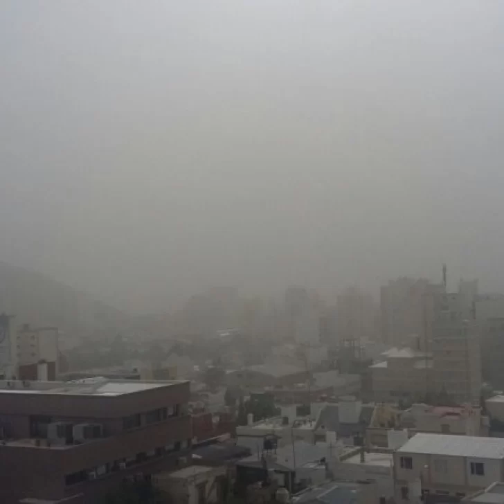 Rige alerta por fuertes vientos en Chubut