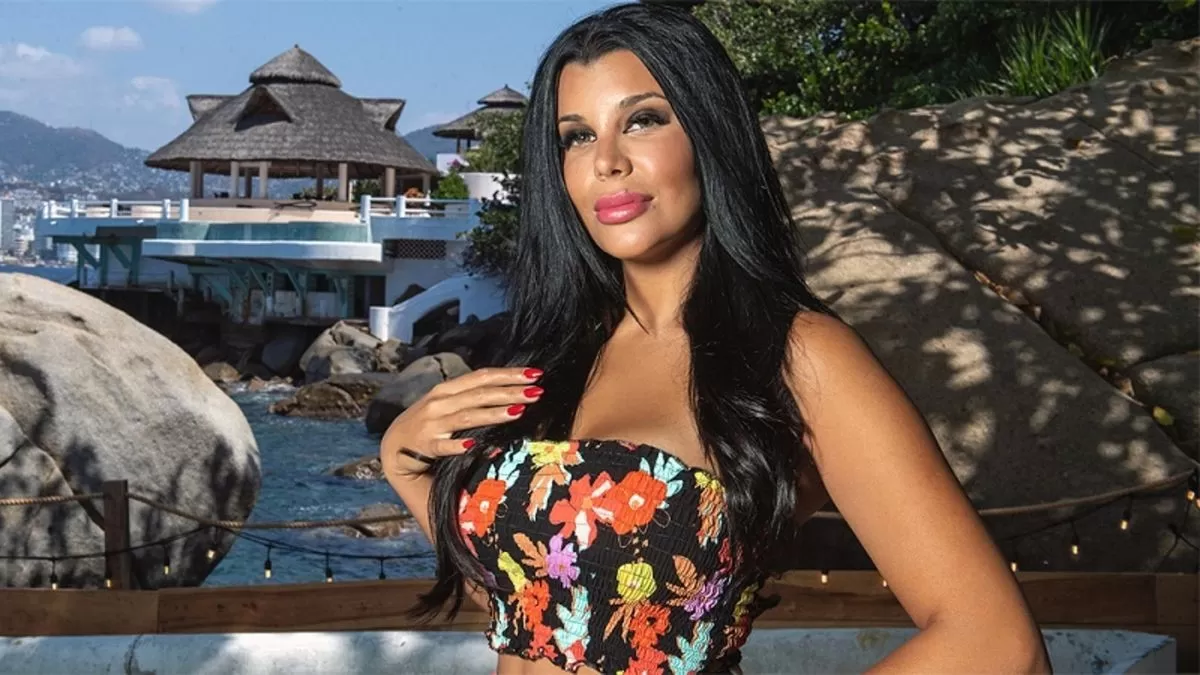 Charlotte Caniggia protagonizó un trío sexual en el reality Acapulco Shore  | La Opinión Austral