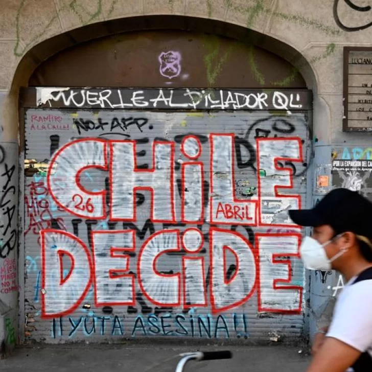 Chile aprobó rotundamente dejar atrás la Constitución impuesta durante la dictadura de Pinochet
