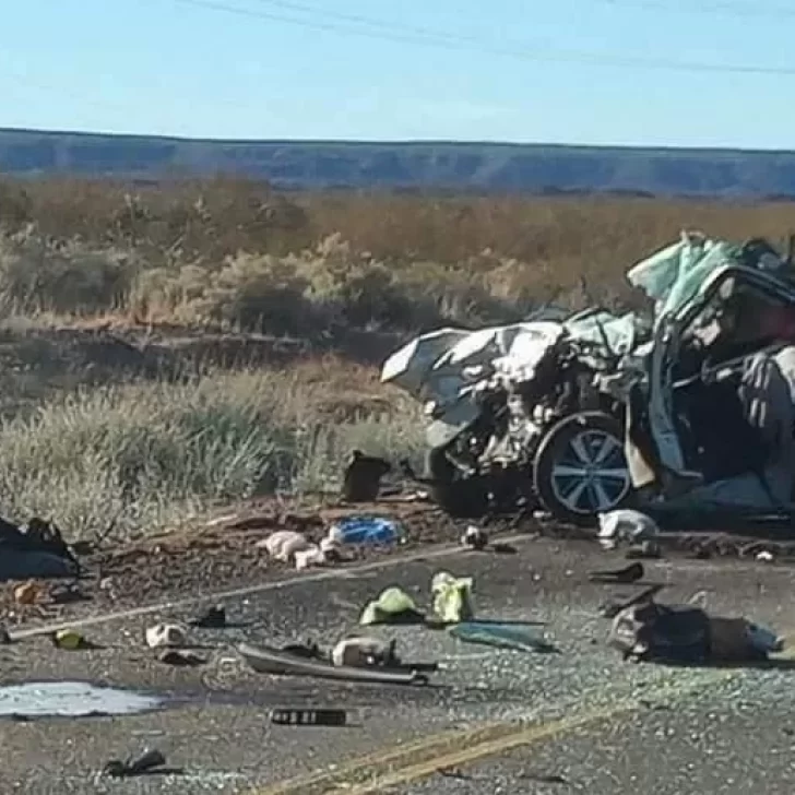 Choque frontal en ruta deja 3 muertos como saldo