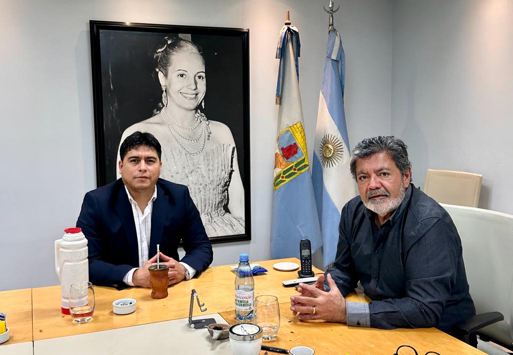 Claudio Vidal se reunió con Gerardo Martínez: “Hay que potenciar la obra pública y privada que es dinamizadora de la economía”
