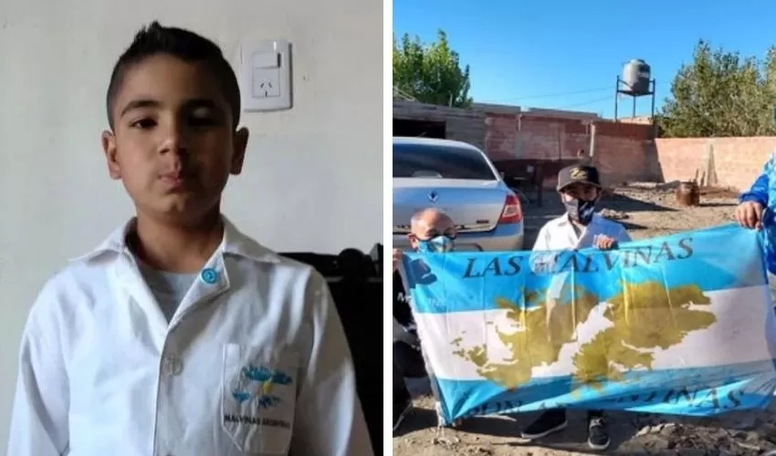 Es Ley el sueño de Thiago, el niño comodorense que pidió que los guardapolvos tengan las Islas Malvinas Es Ley el sueño de Thiago, el niño comodorense que pidió que los guardapolvos tengan las Islas Malvinas