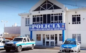 Terminó en urgencias luego de mantener una discusión con su pareja y recibir golpes con un palo de escoba Terminó en urgencias luego de mantener una discusión con su pareja y recibir golpes con un palo de escoba