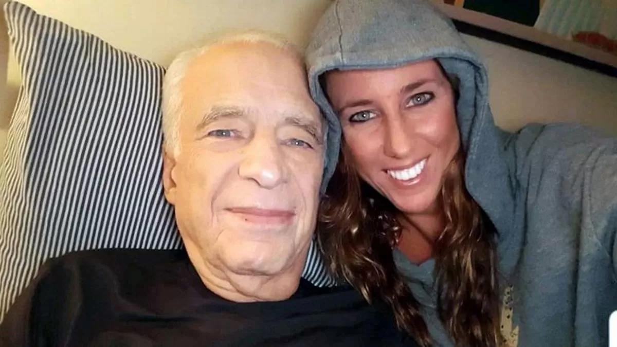 Cormillot volvió a ser padre a sus 83 años: “Está perfecto” Cormillot volvió a ser padre a sus 83 años: “Está perfecto”