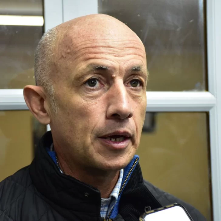 Fernando Cotillo presentó la grilla completa de la Fiesta Aniversario de Caleta Olivia
