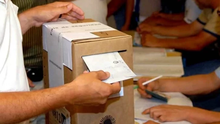 La Justicia Electoral advirtió que La Libertad Avanza no entrega suficiente cantidad de boletas