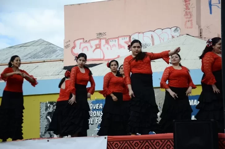 Escuelas de Río Gallegos celebraron el Día Nacional de la Danza