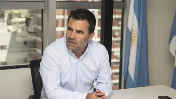 Darío Martínez sobre las tarifas: “Deben evolucionar por debajo del salario”