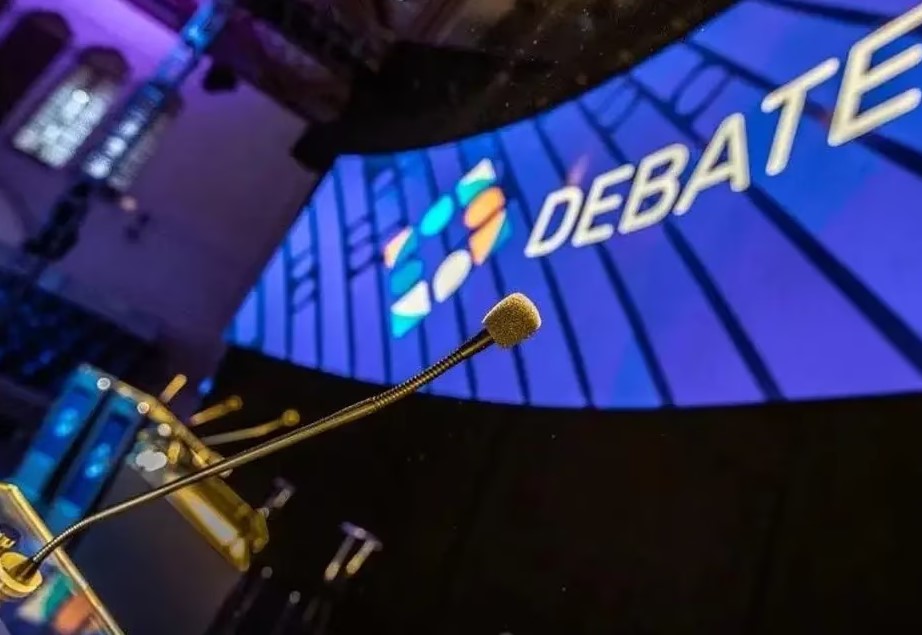 Sorteo para el debate presidencial: dónde se ubicarán Massa y Milei y quién hablará primero