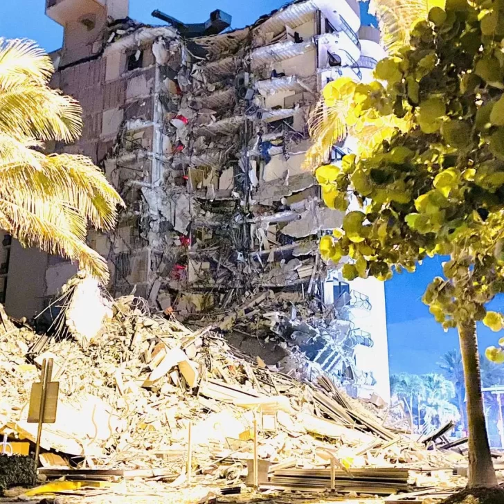 Hay cuatro argentinos desparecidos tras el colapso del edificio en Miami Hay cuatro argentinos desparecidos tras el colapso del edificio en Miami