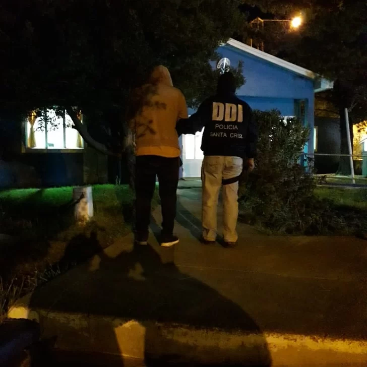 Desguazaron camioneta robada y vendían sus partes Desguazaron camioneta robada y vendían sus partes