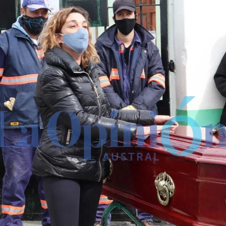 Así fue el último adiós a Adrián Riestra Así fue el último adiós a Adrián Riestra