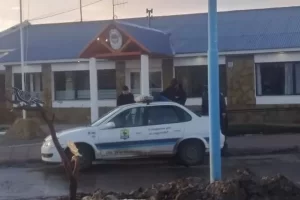 Violenta pelea familiar en 28 de Noviembre: un hombre apuñaló a su hijo tras una discusión en la vivienda que compartían