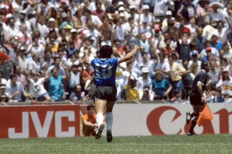 ¿Qué es de la vida de los 5 ingleses que Maradona dejó en el camino al Gol del Siglo? ¿Qué es de la vida de los 5 ingleses que Maradona dejó en el camino al Gol del Siglo?