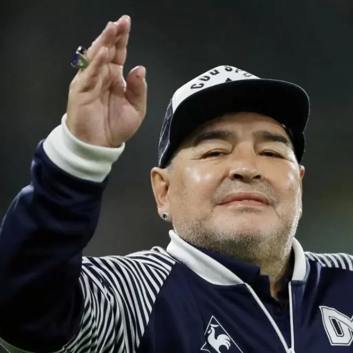 Caso Maradona: Se confirmó que los enfermeros falsificaron su firma en la planilla de atención domiciliaria