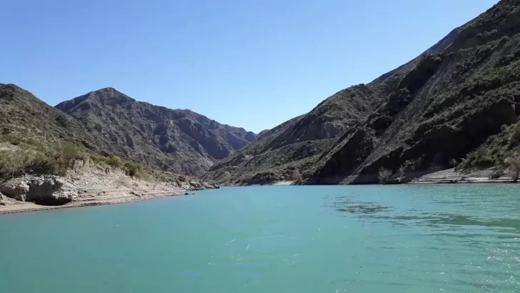 Falleció un niño de 7 años de Santa Cruz tras ahogarse en un embalse de Mendoza
