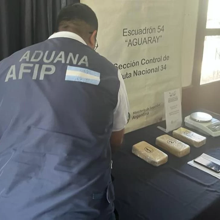 Drogas en el colectivo: la Aduana frustró contrabando de más de 3 kilos de cocaína en Salta