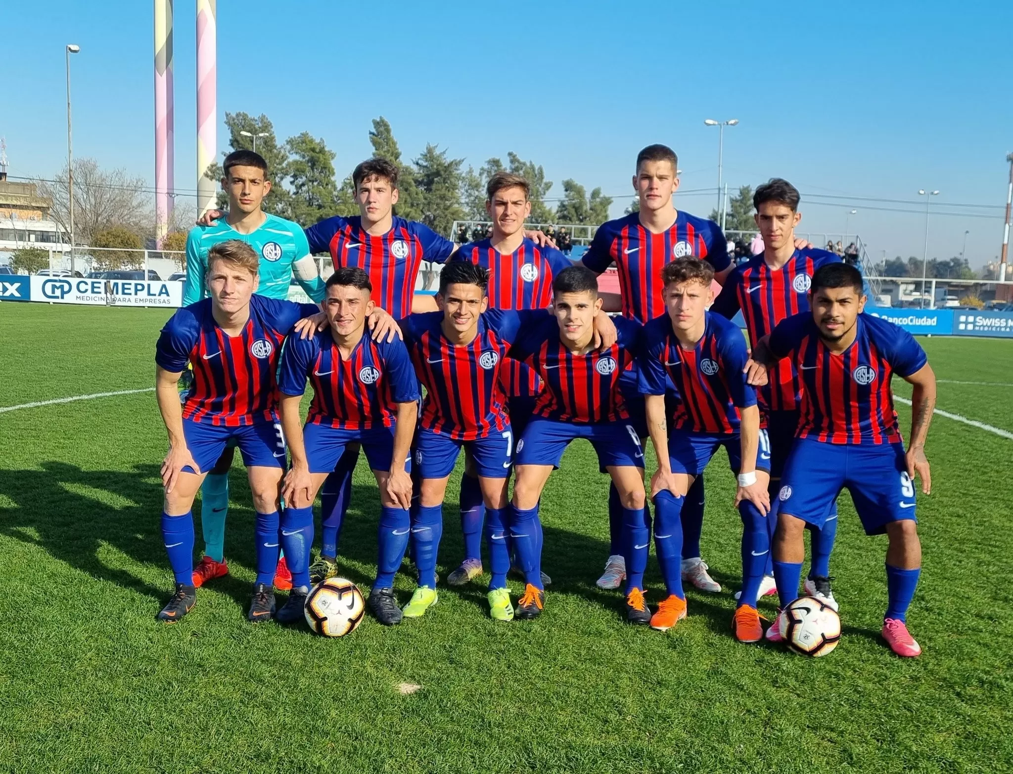 De Pico Truncado a San Lorenzo: Joaquín Guzmán jugó por primera vez desde el arranque en la Cuarta División De Pico Truncado a San Lorenzo: Joaquín Guzmán jugó por primera vez desde el arranque en la Cuarta División