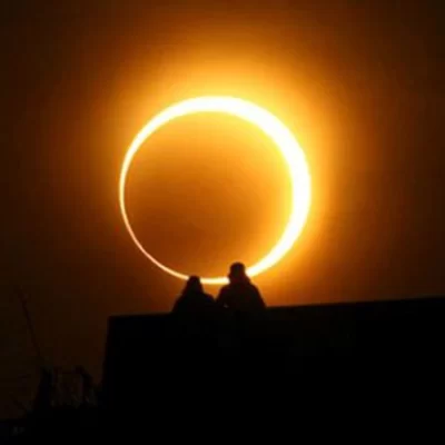 Mirá el eclipse en vivo por La Opinión Austral