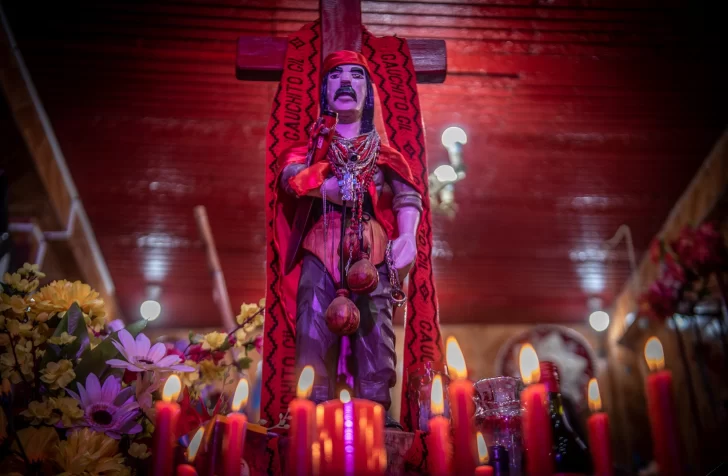 Santo de los ruteros: ¿Quién fue el Gauchito Gil?