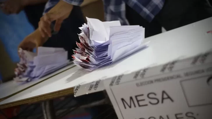 Elecciones en Chile: con casi 30% del escrutinio se afianza el triunfo de Kast